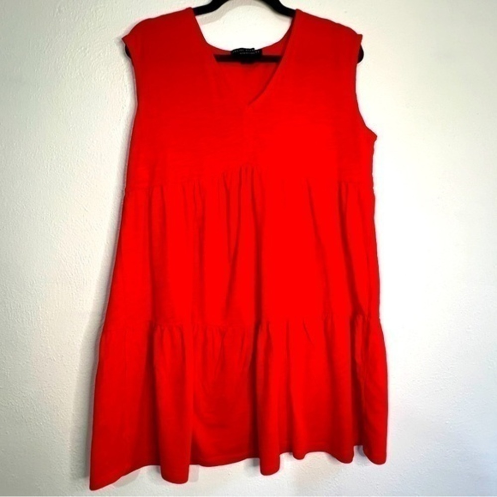 Social Standard by Sanctuary bright orange sleeveless dress, tiered. Sz M. EUC.